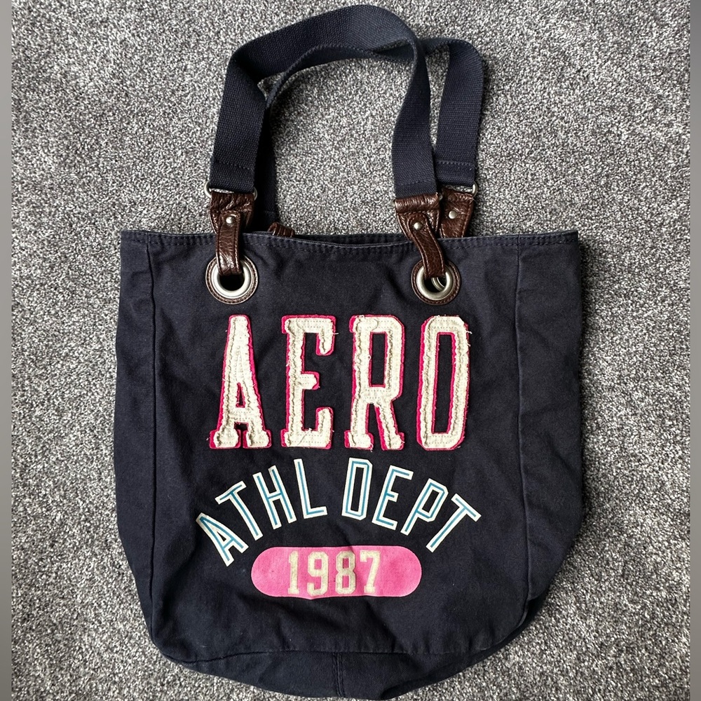 Aeropostale Tote